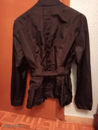 Cazadora fina Lefties negra talla XL