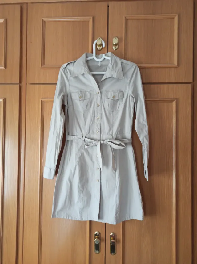 Vestido beige manga larga