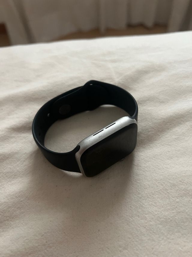 Apple Watch SE 44mm GPS Plata
