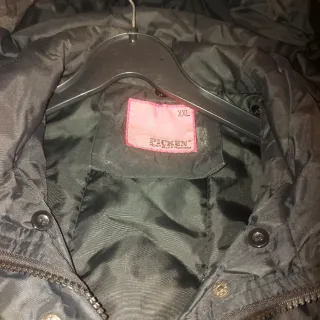 Cazadora deportiva PICKEN negra Talla XXL