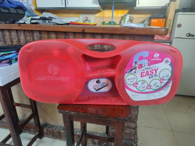 Juego bádminton con red , soporte y 4 raquetas