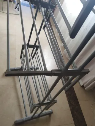 Tendedero vertical plegable