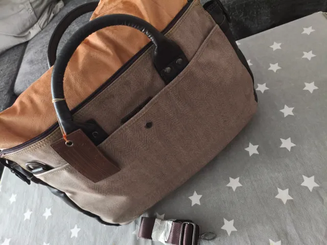 Cartera porta documentos Salvador Bachiller