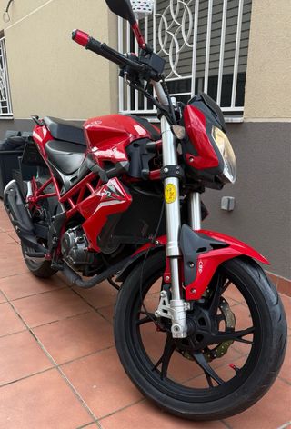 Benelli BN 125