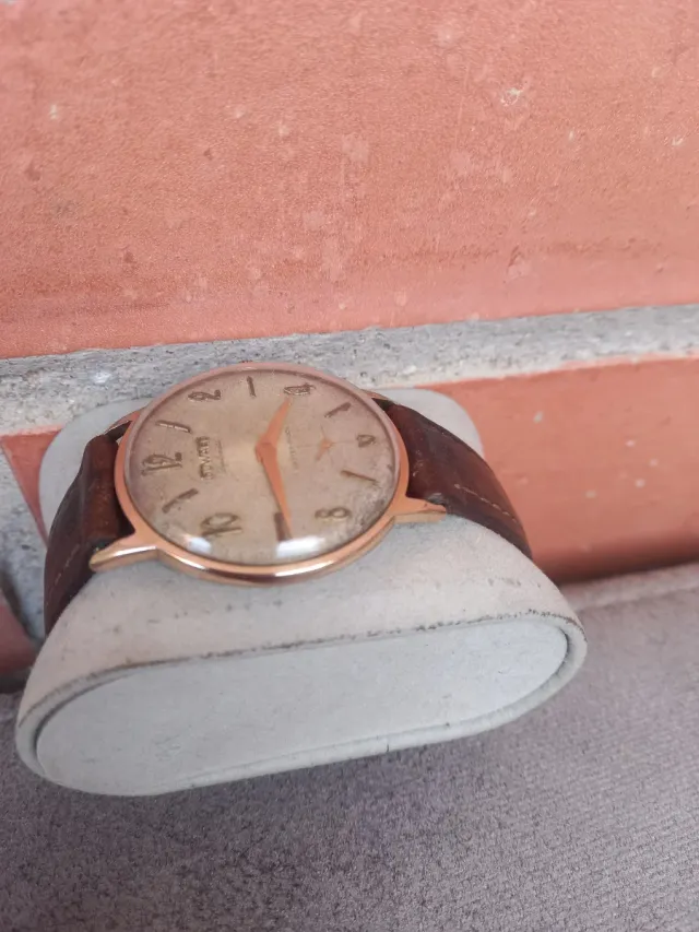 Reloj Duward Diplomatic