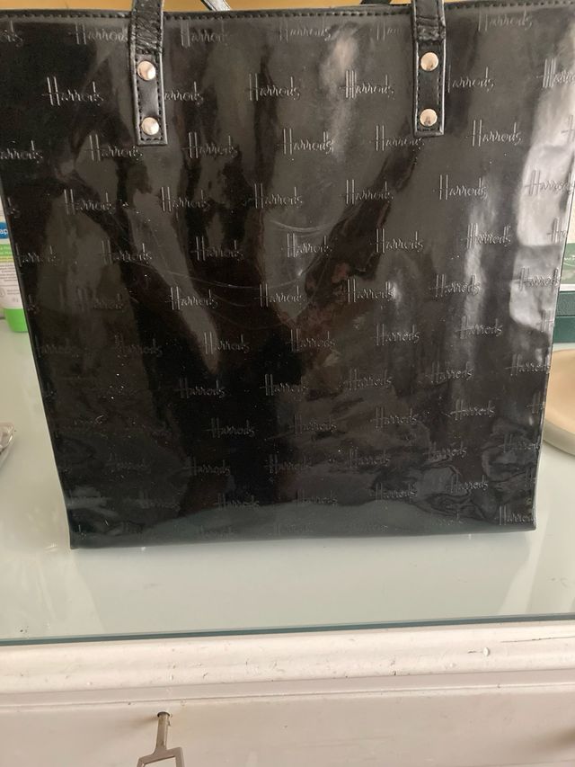 Bolso Harrods Charol Negro
