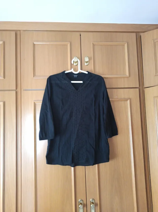 Blusa negra