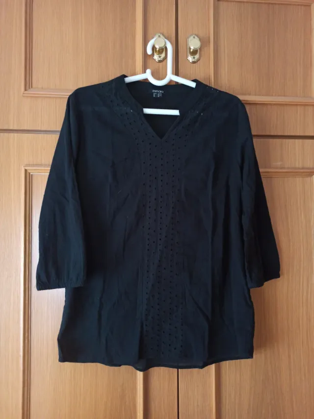 Blusa negra