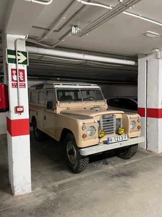 Land Rover Santana 1980