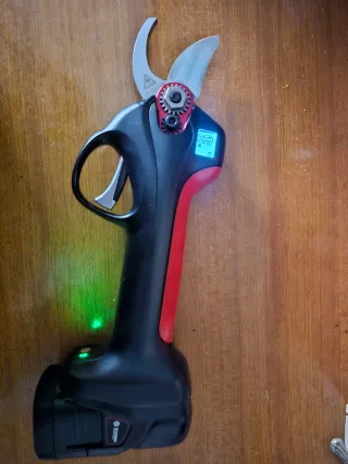 Forbice Potatura Elettrica Blue Bird