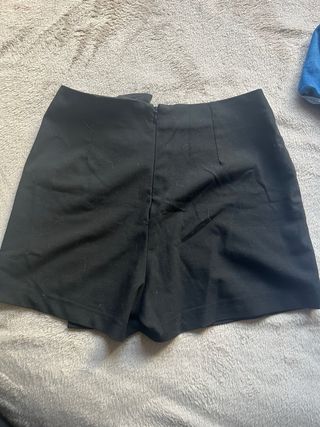 Falda pantalón corta negra