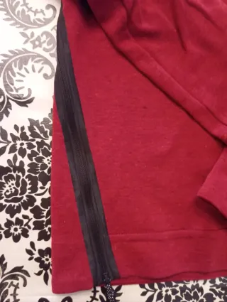 Sudadera Nike granate