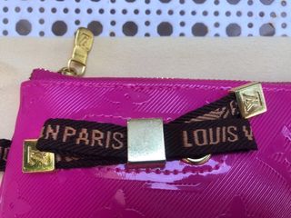 Precioso clunch Louis Vuitton embrague rosa