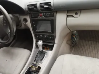 Mercedes-Benz Classe C (206) 2004