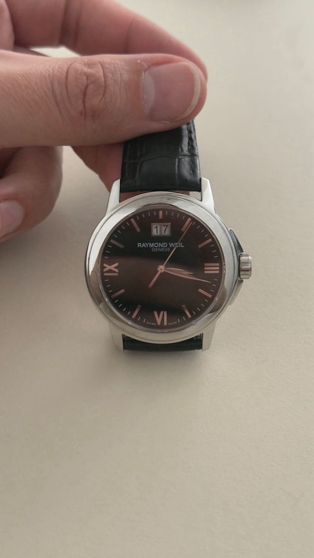 Reloj Raymond Weil Negro y Plateado