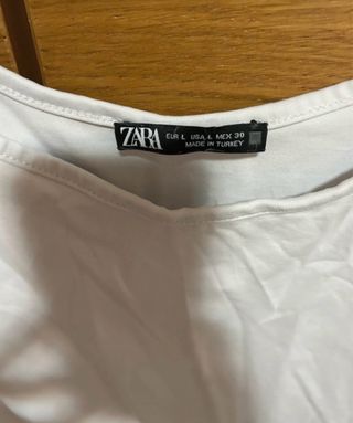 Blusa crochet Zara más camiseta tirantes