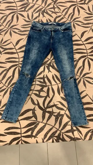 Pantalones vaqueros grises mujer