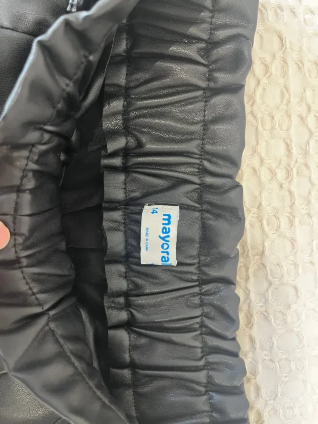 Bermuda efecto piel Mayoral Talla XXS