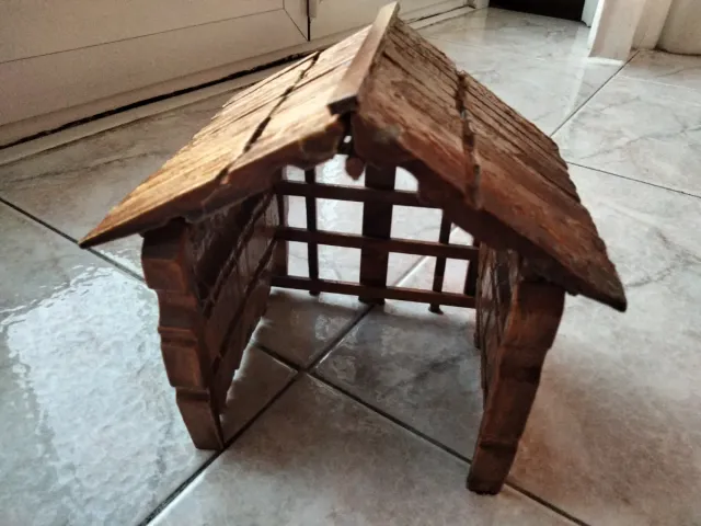 Capanna per presepe in legno