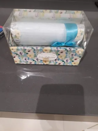 Hojas y sobres decorados