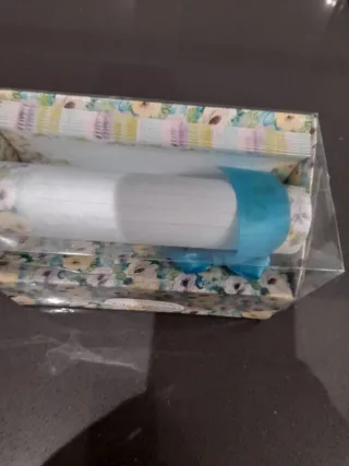 Hojas y sobres decorados