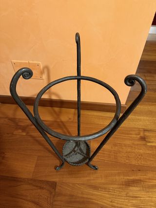 Portaombrelli Artigianale in Ferro Battuto H62cm