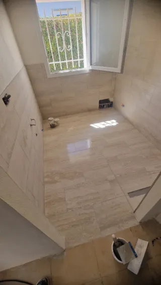 Todos tipos de trabajo albañil REFORMAS