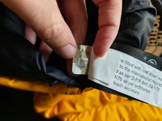 The North Face 700 M Chaqueta Plumas Negra Amarill