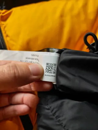 The North Face 700 M Chaqueta Plumas Negra Amarill