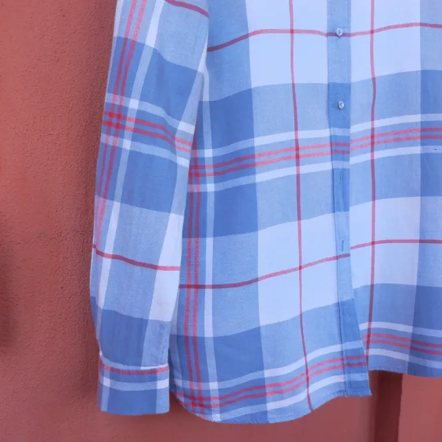 Blusa cuadros moda azul y rojo