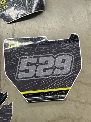 Vinilos Husqvarna TC FC