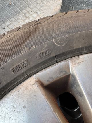 Llantas aluminio 17'' Citroen con neumáticos