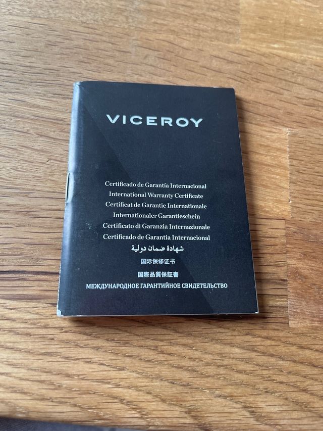 Reloj Viceroy Dorado y Blanco