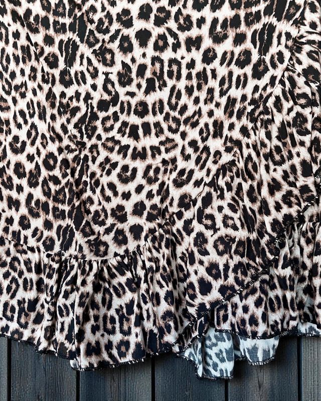 Falda pantalón con estampado de leopardo