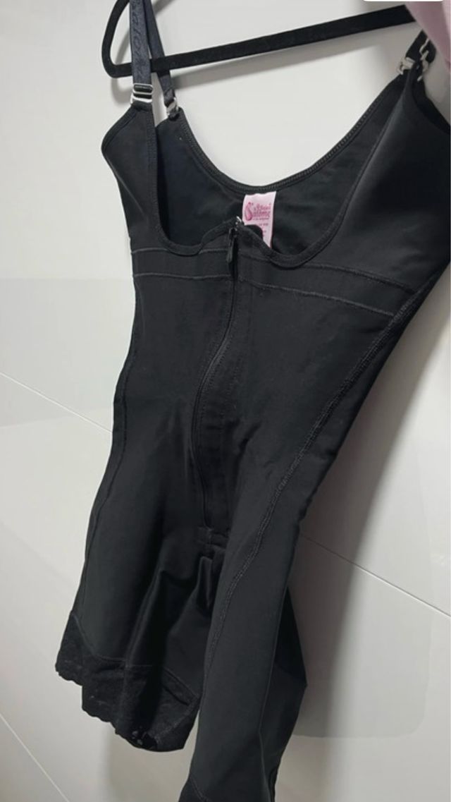 Faja Moldeadora Salome Negra