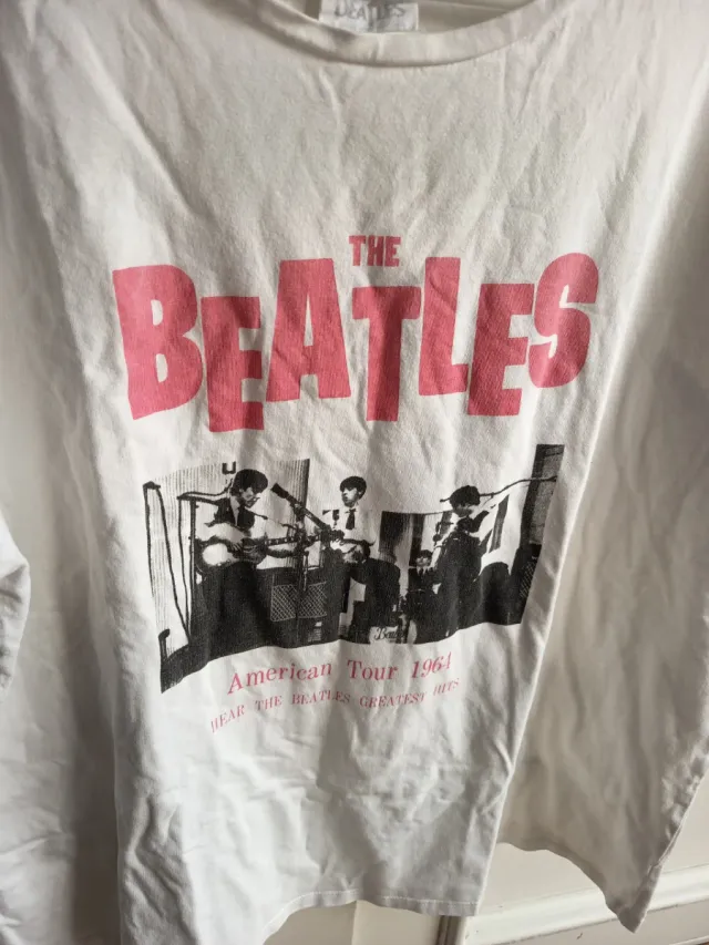 Camiseta MNG The Beatles American Tour 1961
