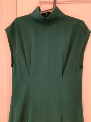Vestido verde Zara cuello alto