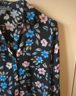 Camicia floreale Primark nera taglia XS