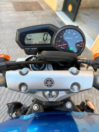 Moto Yamaha FZ6-600cc-98CV Azul