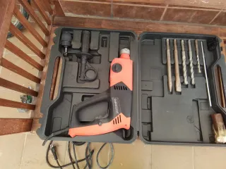 Martillo Percutor Parkside con Accesorios