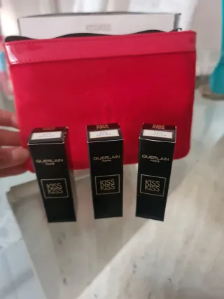 Neceser KiSSKISS Guerlain con 3 labiales