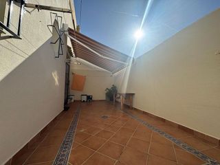 Casa adosada en venta en Núcleo Urbano en Chiclana de la Frontera