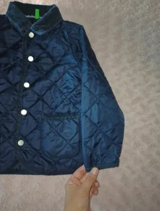 Parka acolchada Benetton azul marino T. 3/4