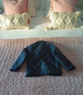 Parka acolchada Benetton azul marino T. 3/4