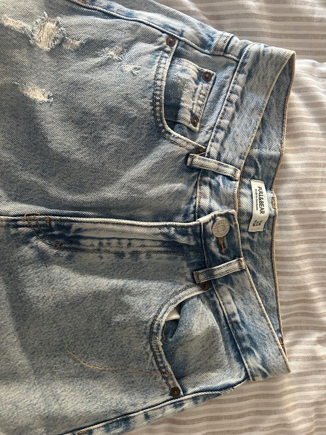 Tejano Pull&Bear con rotos