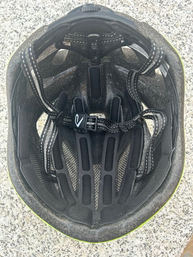 Casco Bicicleta EKOI AR13