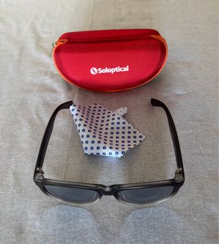 Gafas de sol polarizadas. NUEVAS. Estuche y paño.