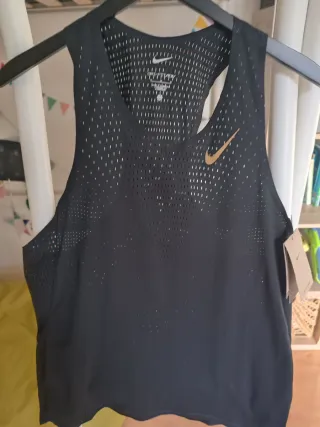 Camiseta running hombre Nike