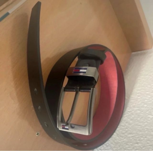 Cinturon de hombre color negro hebilla plateada