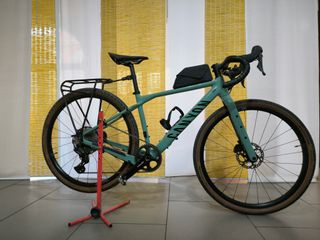 Bicicleta Gravel Canyon (Cuadro Dañado).